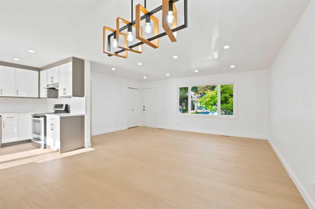 Picture for 19 Mardale Crescent NE