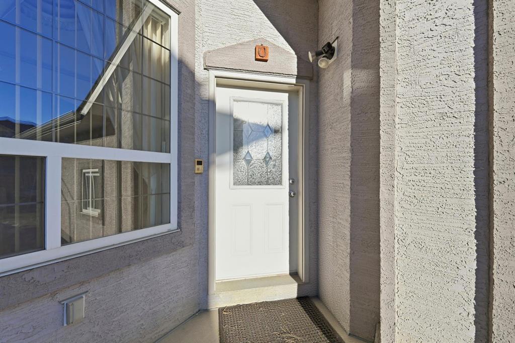 Picture for 104 Taralake Common NE