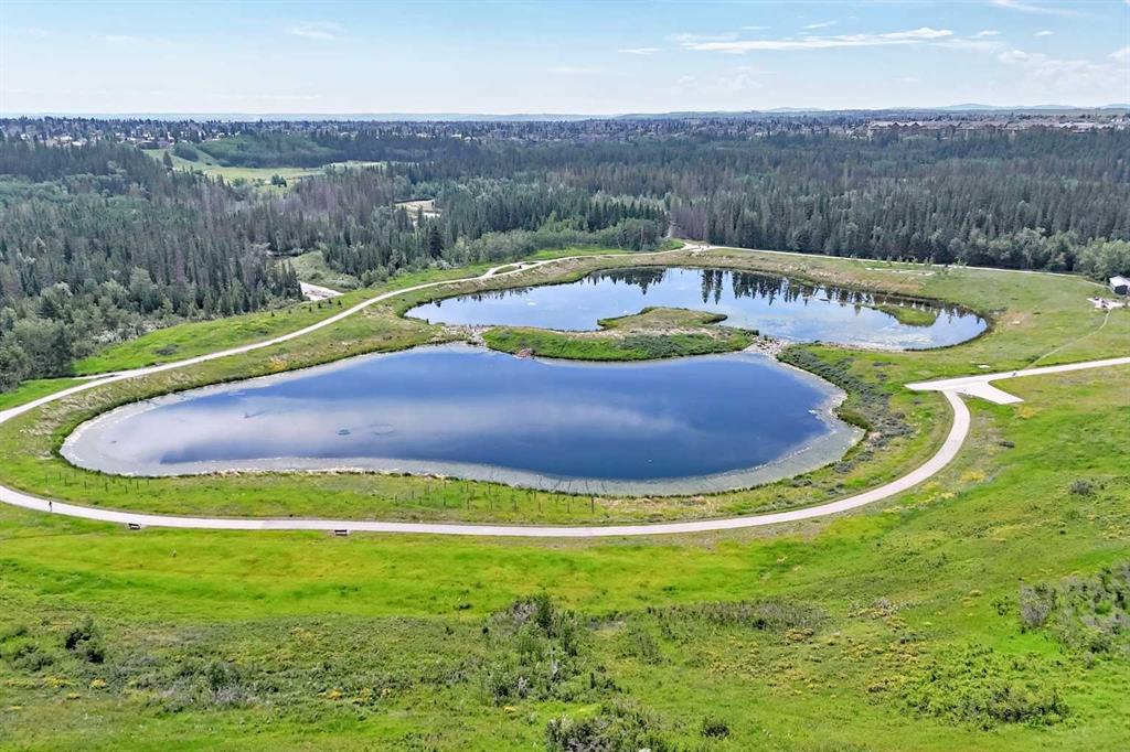 Picture for 3, 185 Woodridge Drive SW