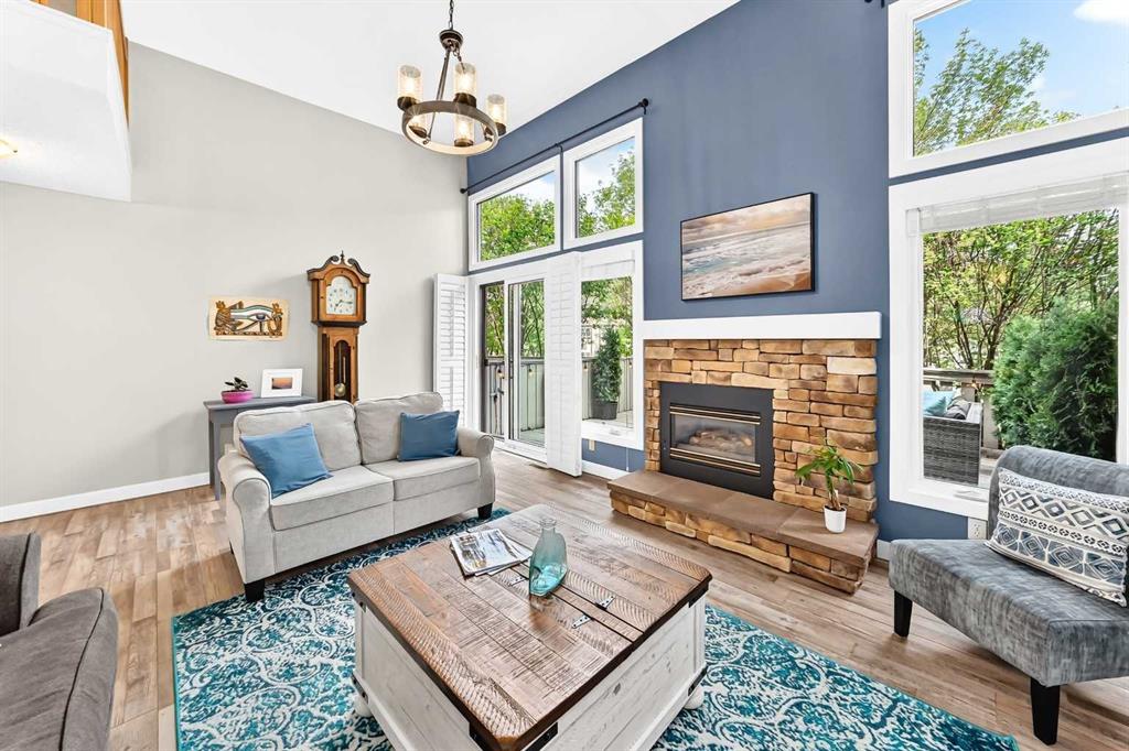 Picture for 3, 185 Woodridge Drive SW