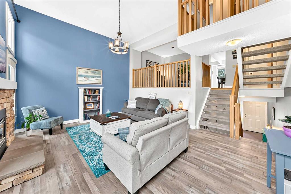 Picture for 3, 185 Woodridge Drive SW