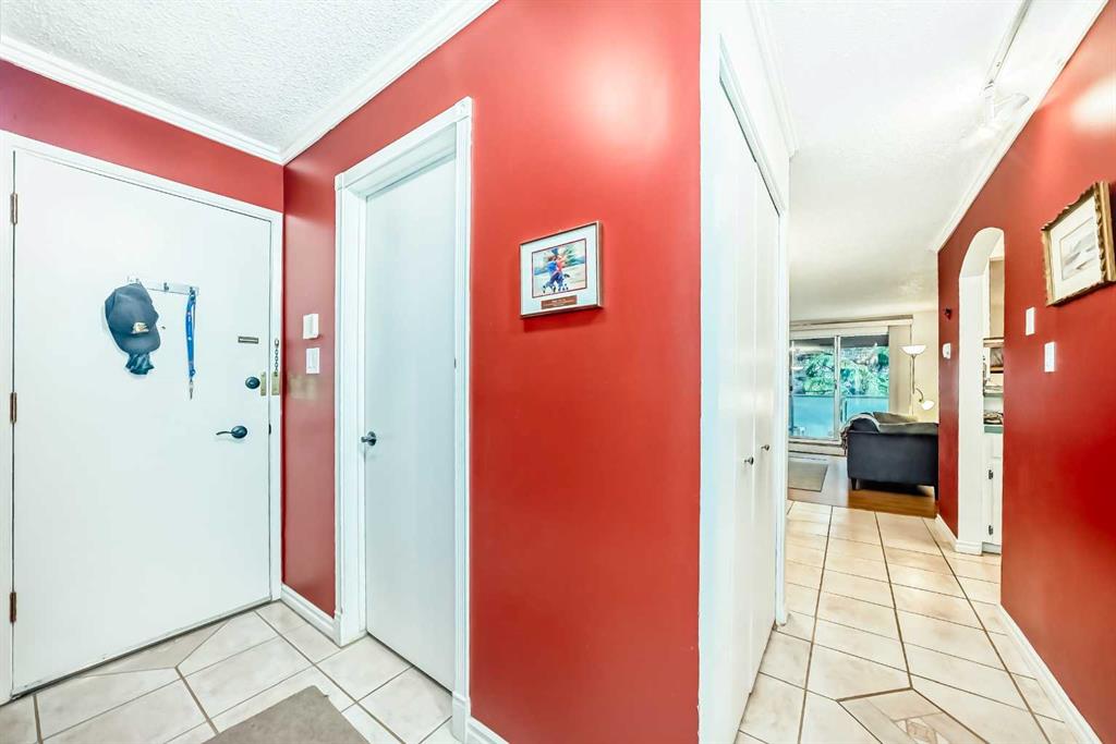 Picture for 444, 1305 Glenmore Trail SW