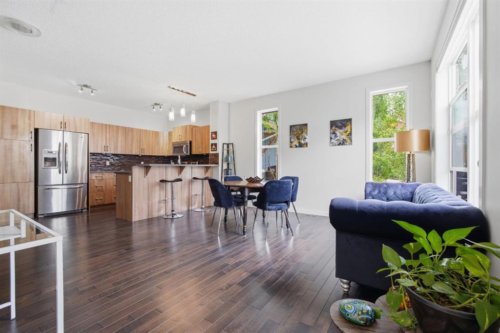 Picture for 523, 10 Auburn Bay Avenue SE
