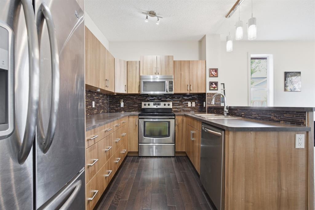 Picture for 523, 10 Auburn Bay Avenue SE
