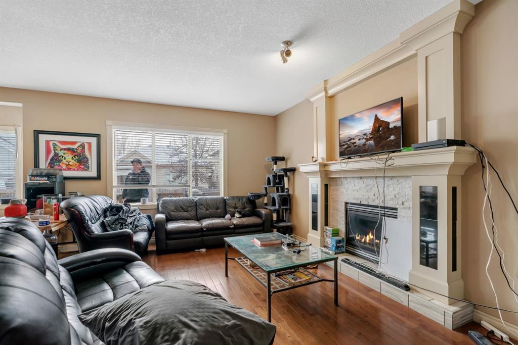 Picture for 35 Cranleigh Drive SE