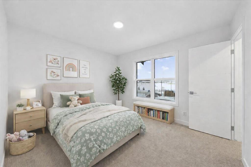 Picture for 302, 30 Rochester View NW
