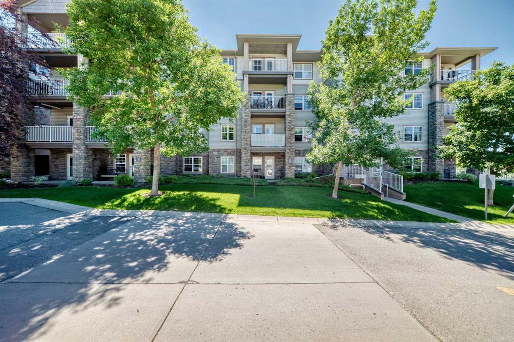 Picture for 303, 1414 17 Street SE