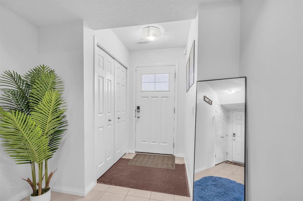 Picture for 533 Savanna Boulevard NE