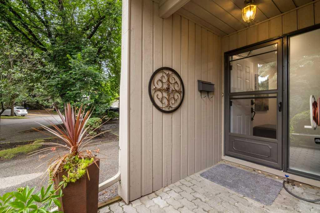 Picture for 3909 Point Mckay Road NW