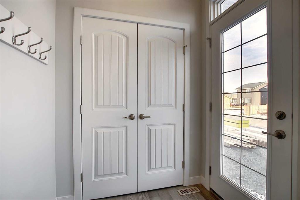 Picture for 434 River Avenue 