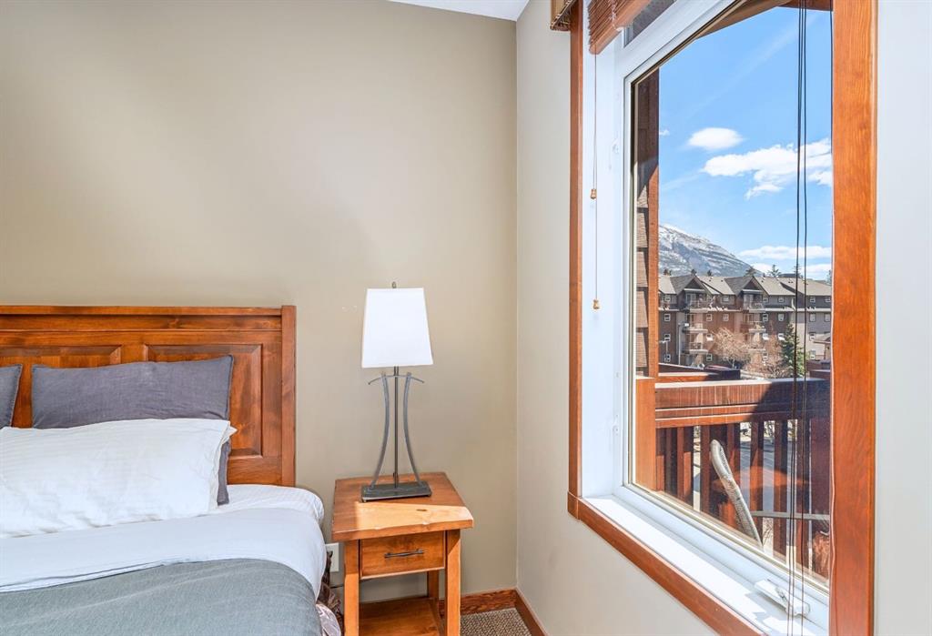 Picture for 401, 190 Kananaskis Way 