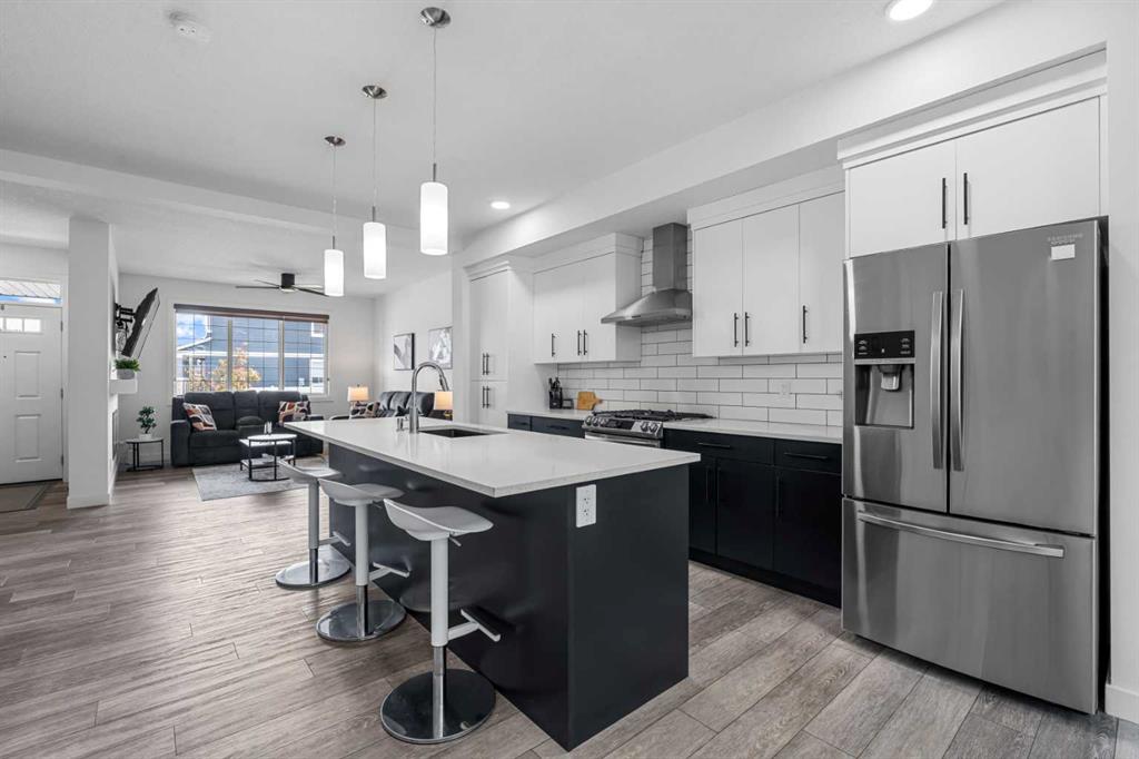 Picture for 37 Legacy Glen Point SE