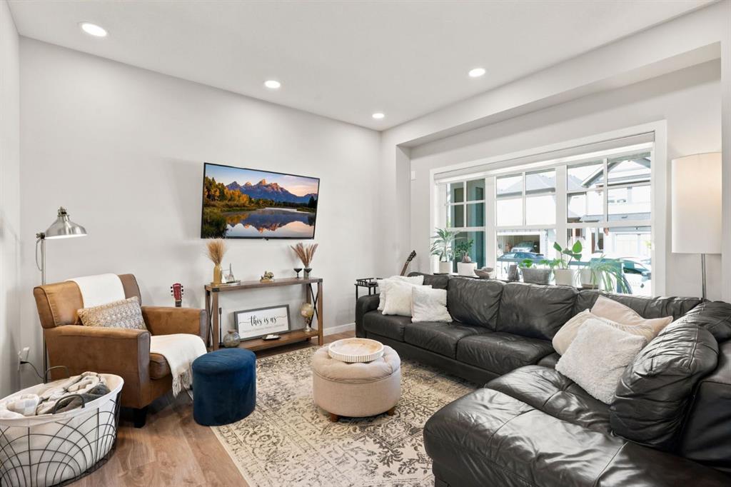 Picture for 85 Masters Street SE