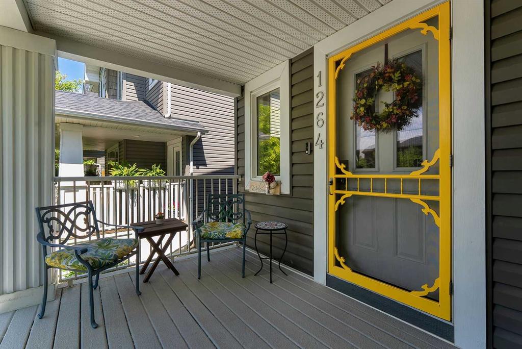 Picture for 1264 Ravenswood Drive SE