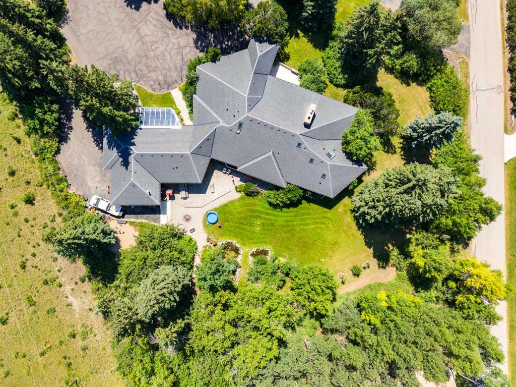Picture for 187 Slopeview Drive SW