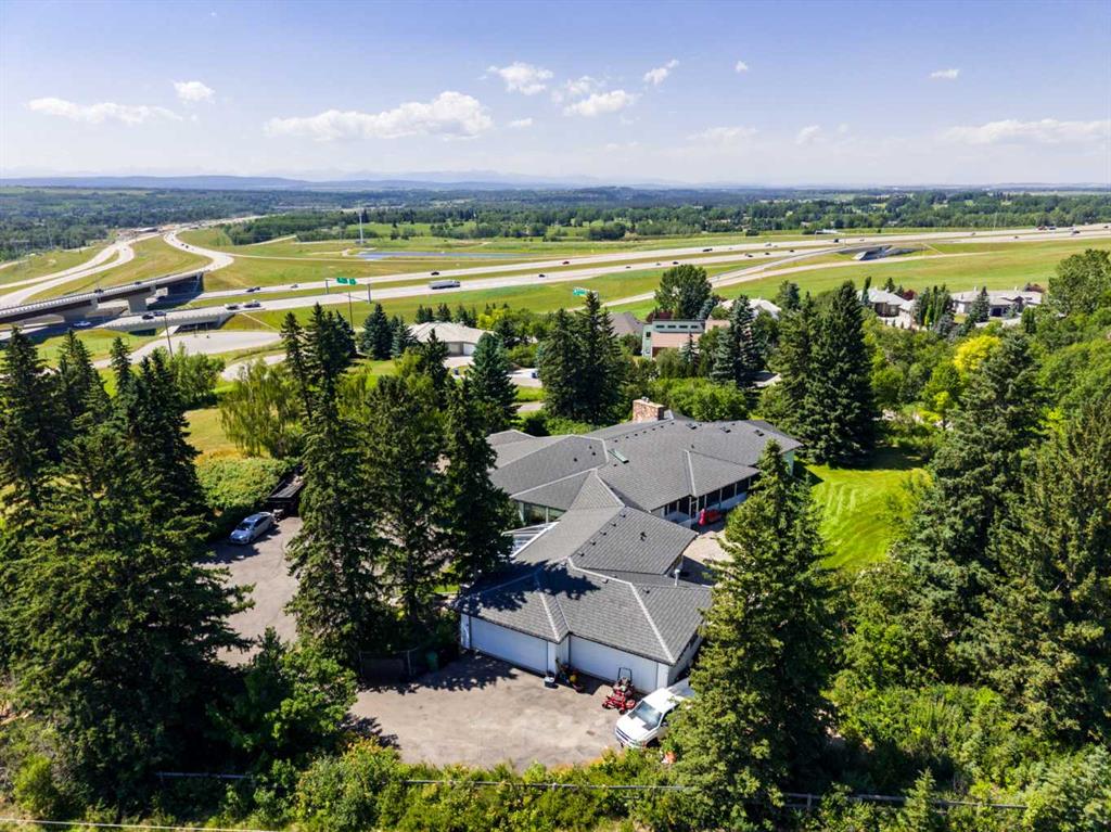 Picture for 187 Slopeview Drive SW