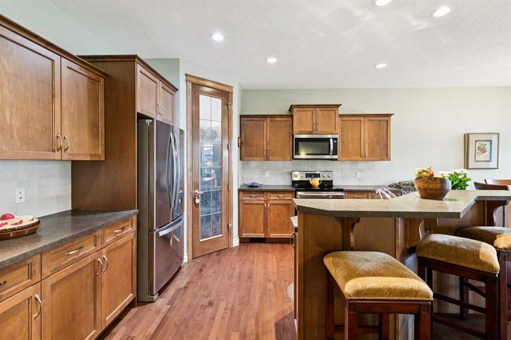 Picture for 416 High Park Place NW