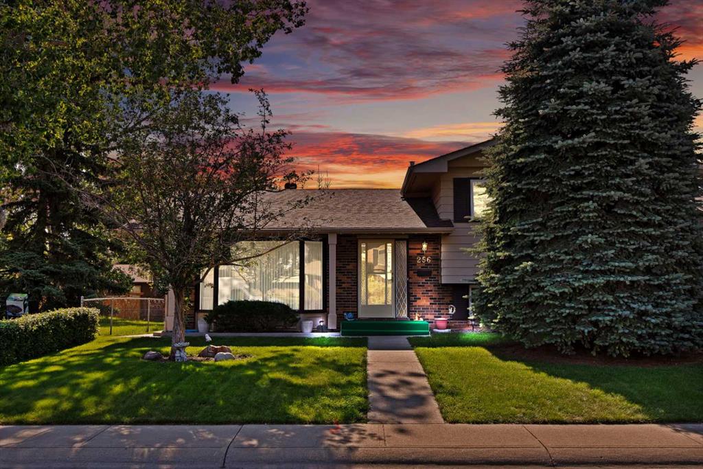 Picture for 256 Parkwood Close SE