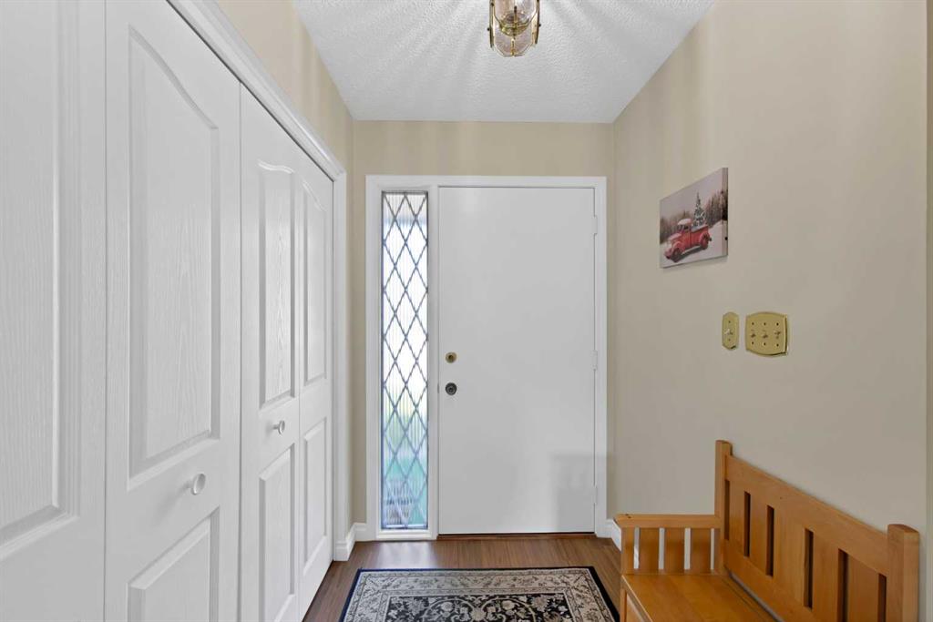 Picture for 256 Parkwood Close SE