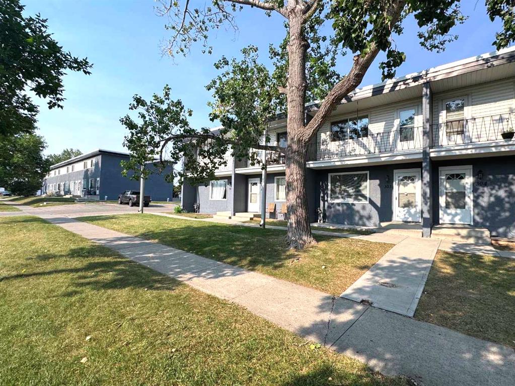 Picture for 303, 2211 19 Street NE