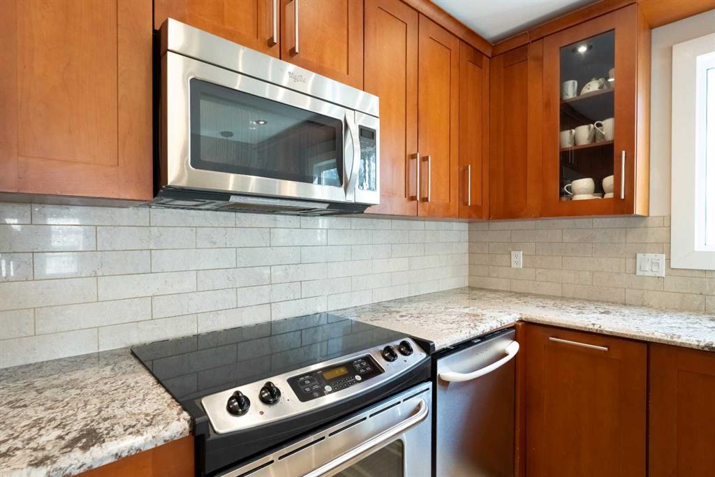 Picture for 208 Woodpark Place SW