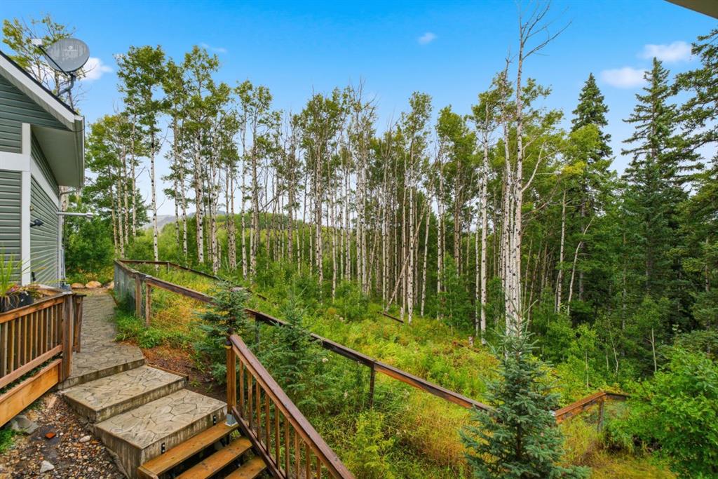 Picture for 263070 Beaupre Creek Road 