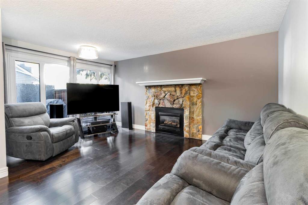 Picture for 175, 77 Glamis Green SW