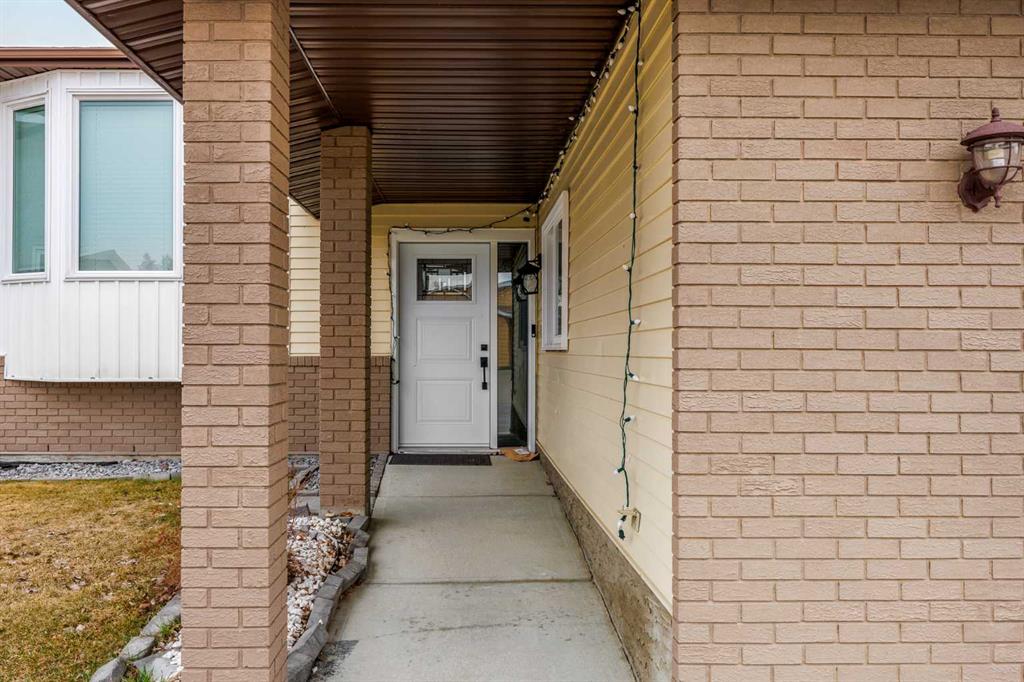 Picture for 1305 10 Avenue SE