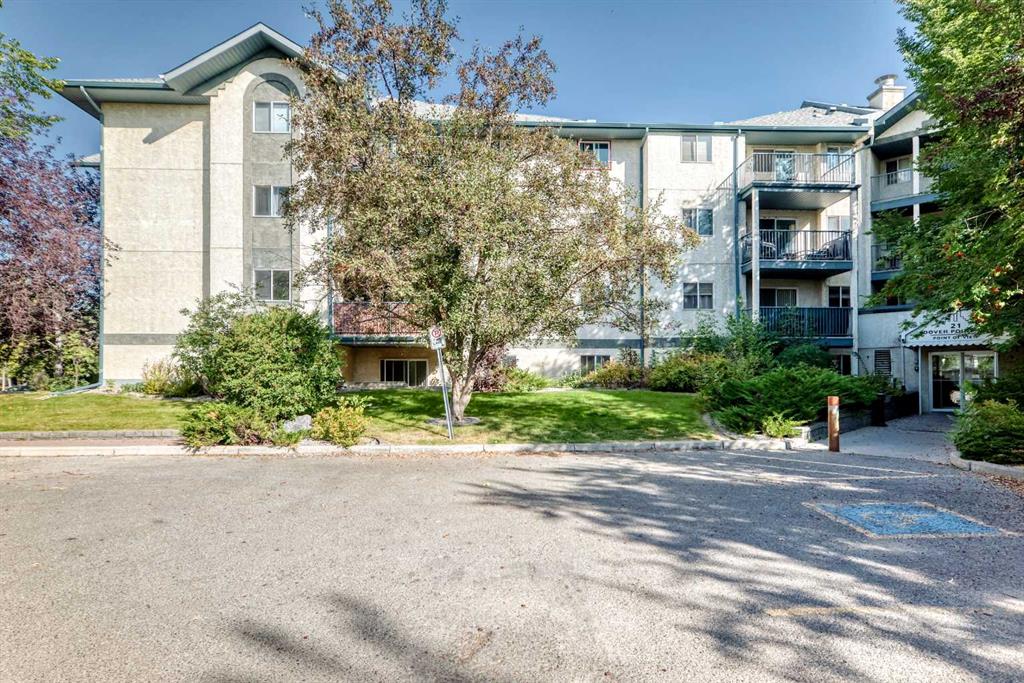 Picture for 105, 21 Dover Point SE