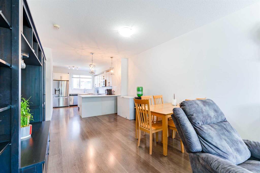 Picture for 314 Redstone Boulevard NE
