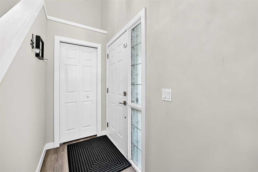 Picture for 7230 Laguna Way NE