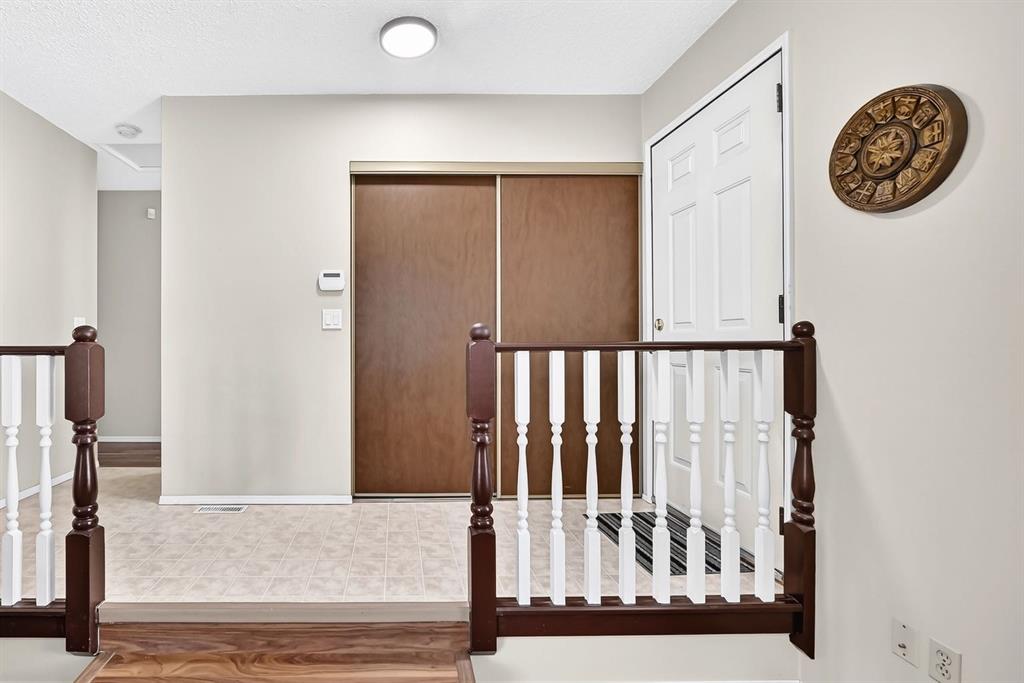 Picture for 108 Falconridge Close NE
