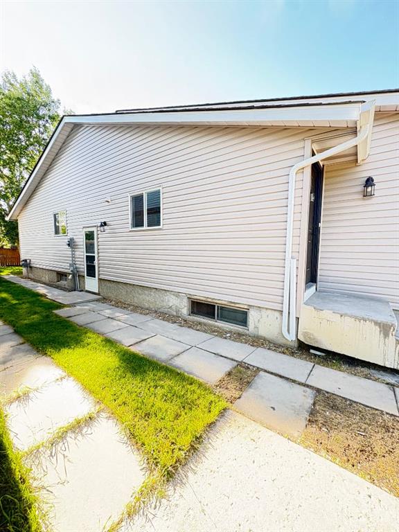 Picture for 6879 Rundlehorn Drive NE
