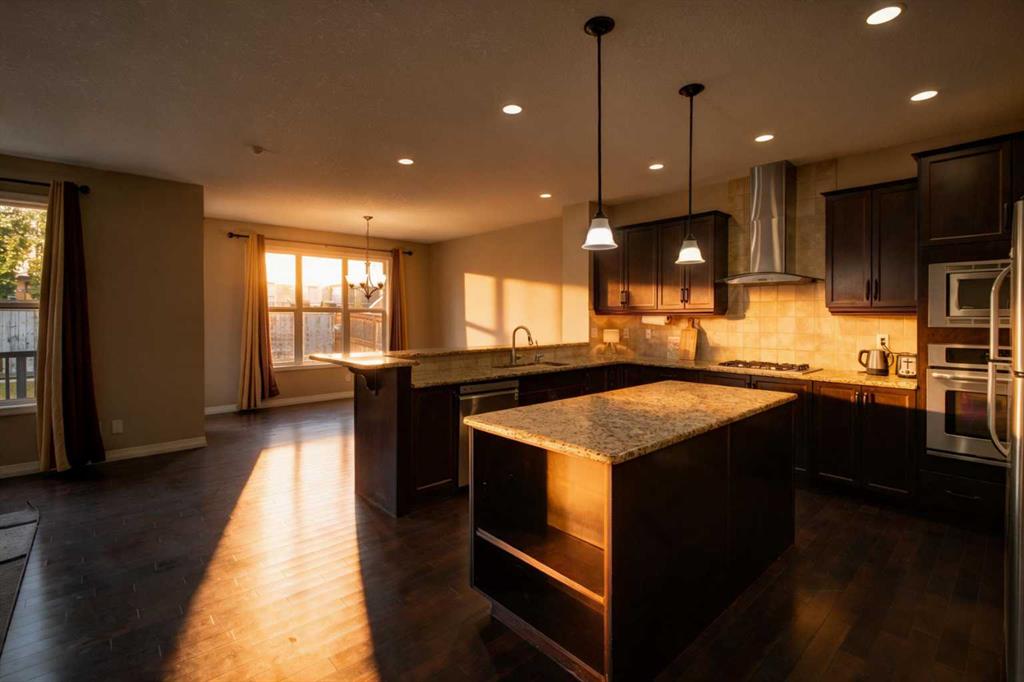 Picture for 370 Silverado Way SW