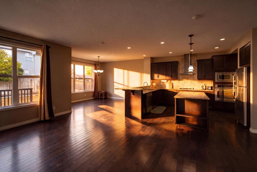 Picture for 370 Silverado Way SW