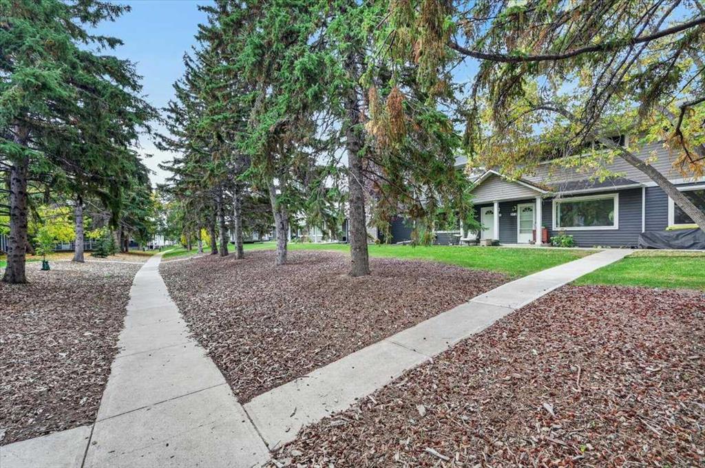 Picture for 572 Regal Park NE