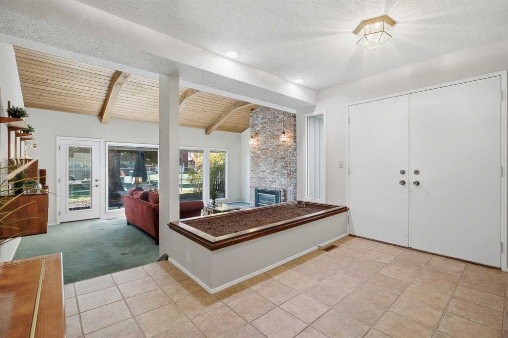 Picture for 248, 20 Midpark Crescent SE