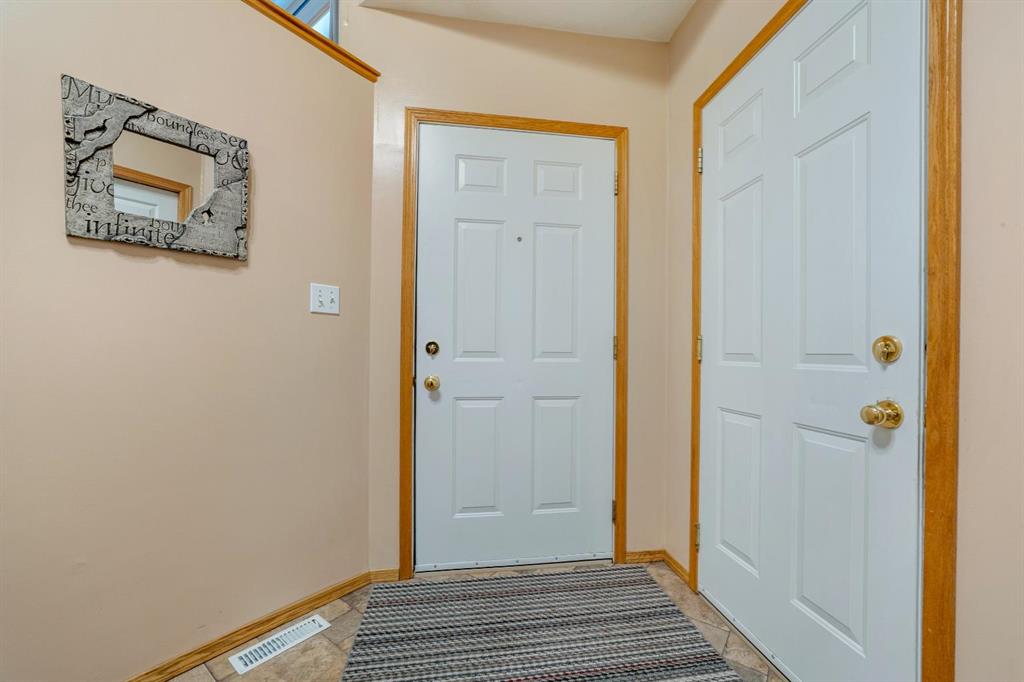 Picture for 781 Red Crow Boulevard W