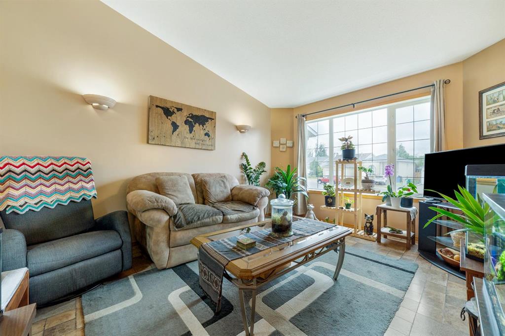 Picture for 781 Red Crow Boulevard W