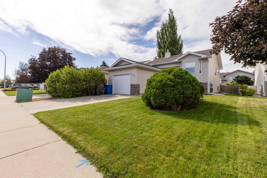 Picture for 187 Cougar Way N