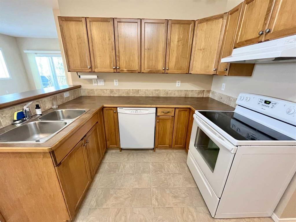 Picture for 7, 137 Silkstone Road W