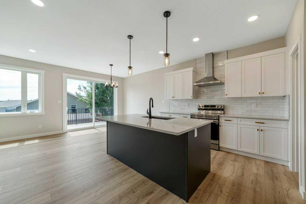 Picture for 103 Riverford Close W