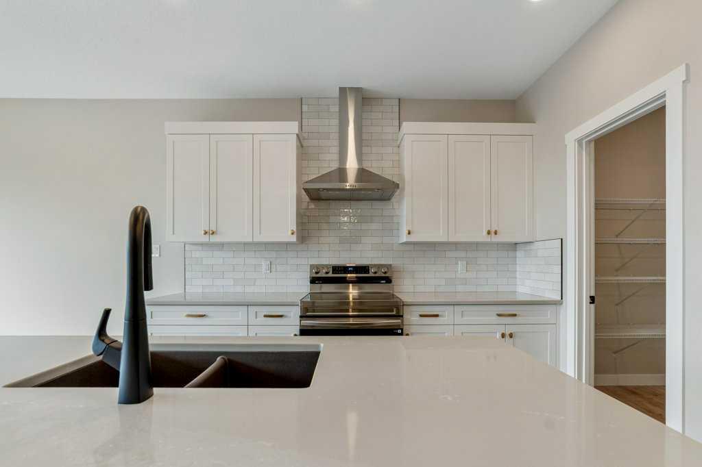 Picture for 103 Riverford Close W