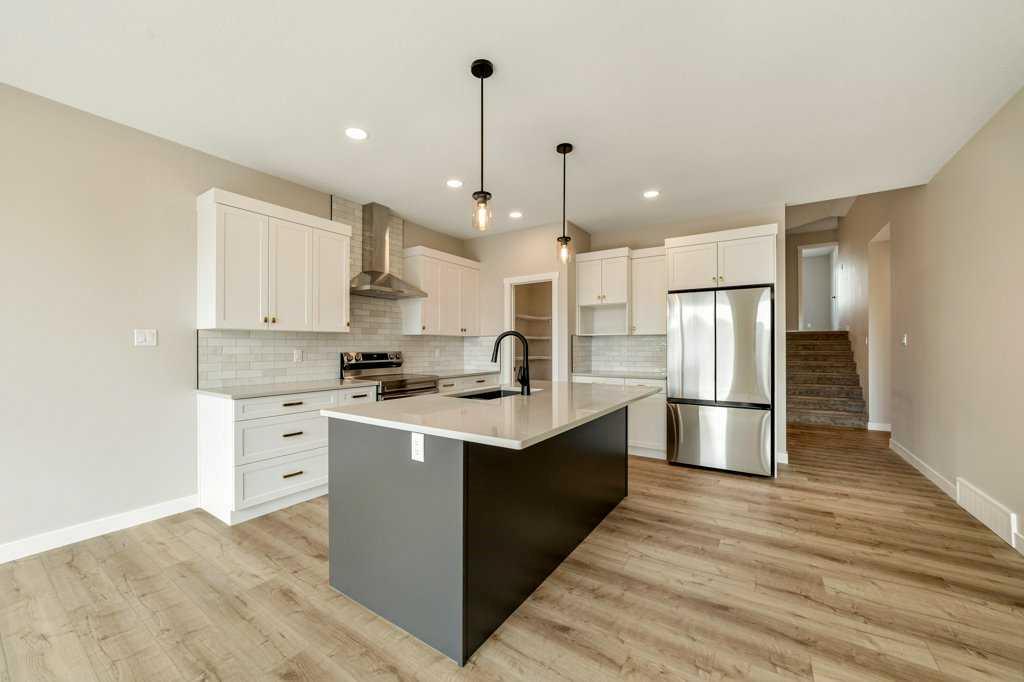 Picture for 103 Riverford Close W