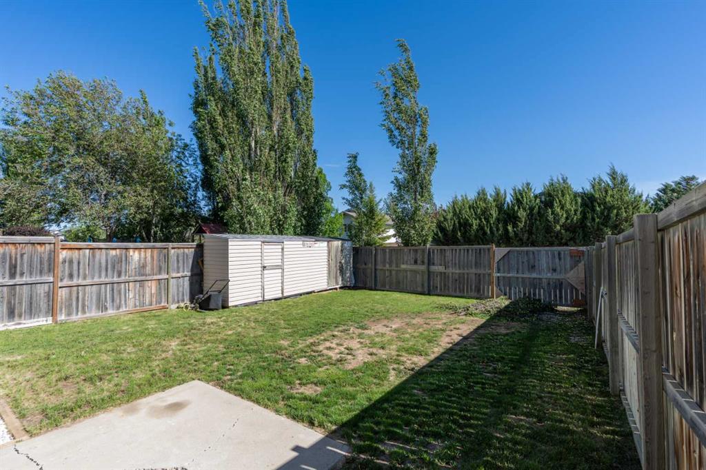 Picture for 70 Peigan Court W
