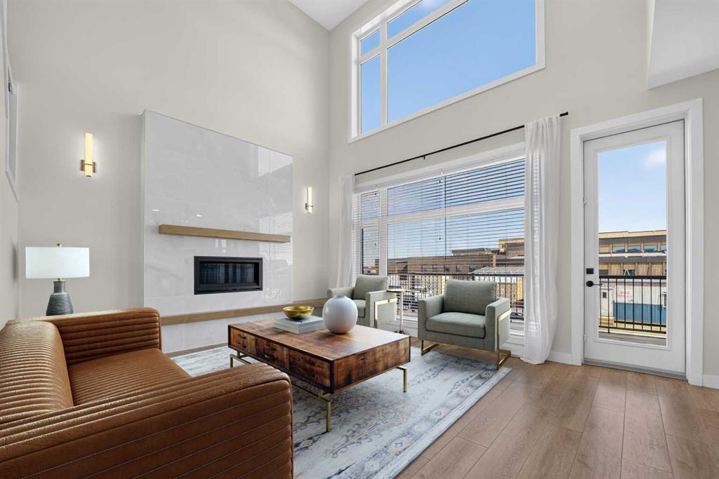 Picture for 1039 Caledonia Place W