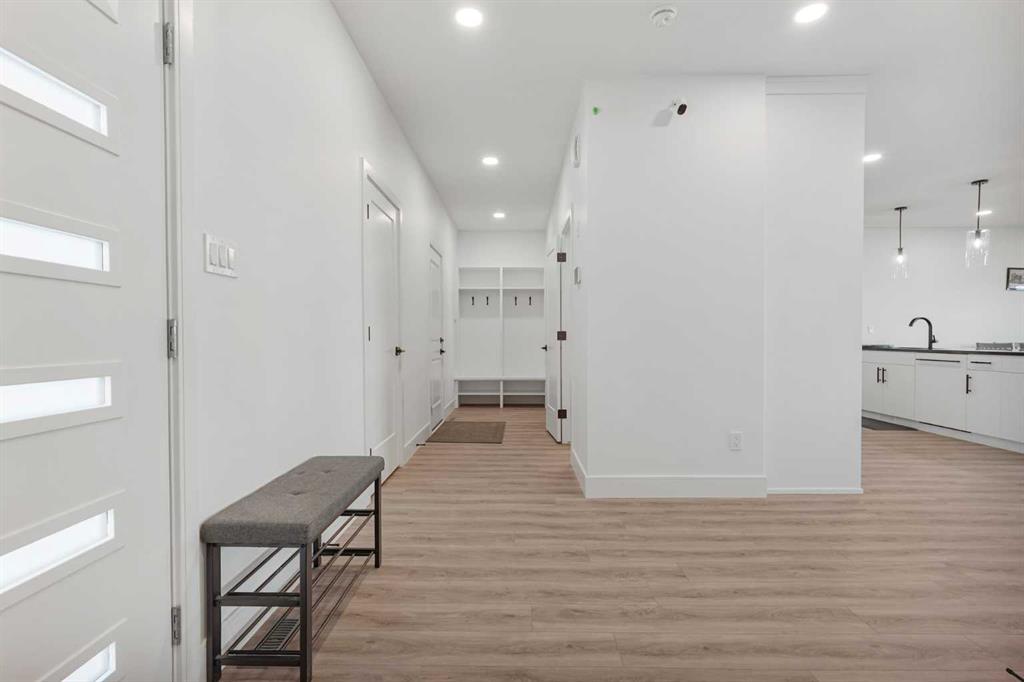 Picture for 282 Caribou Way N