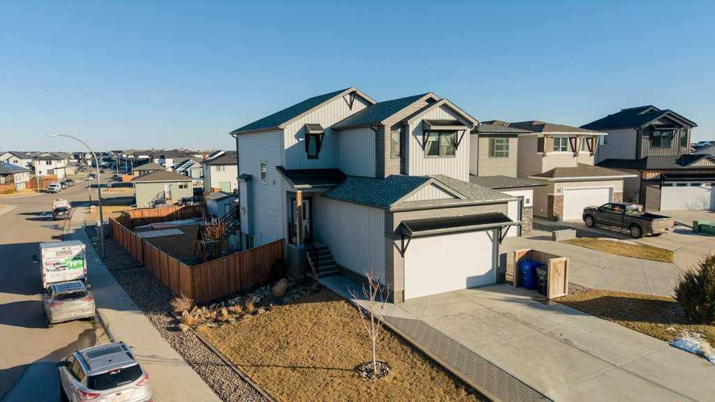 Picture for 502 Bluebell Lane W