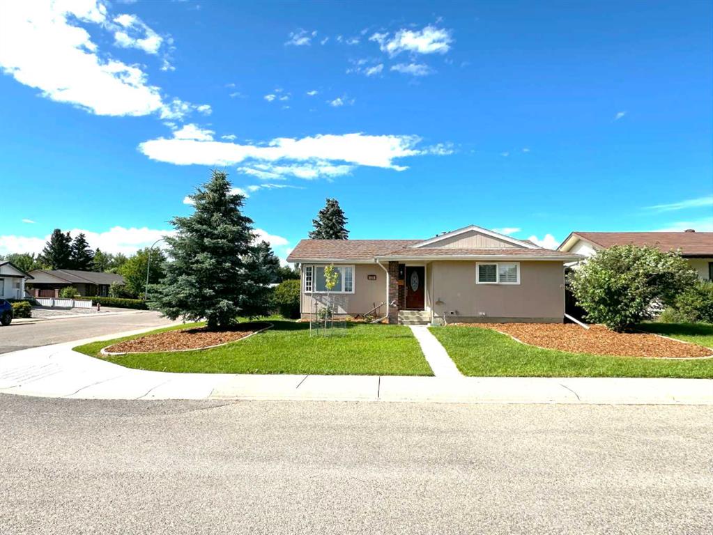 Picture for 129 Greenview Close N