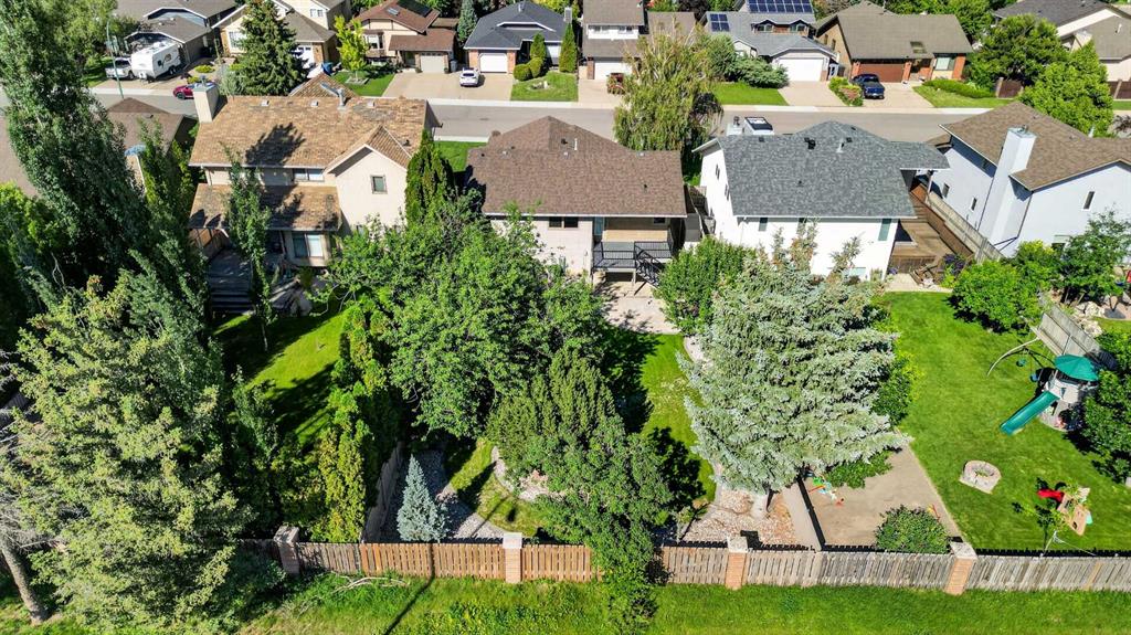 Picture for 50 Sherwood Crescent W